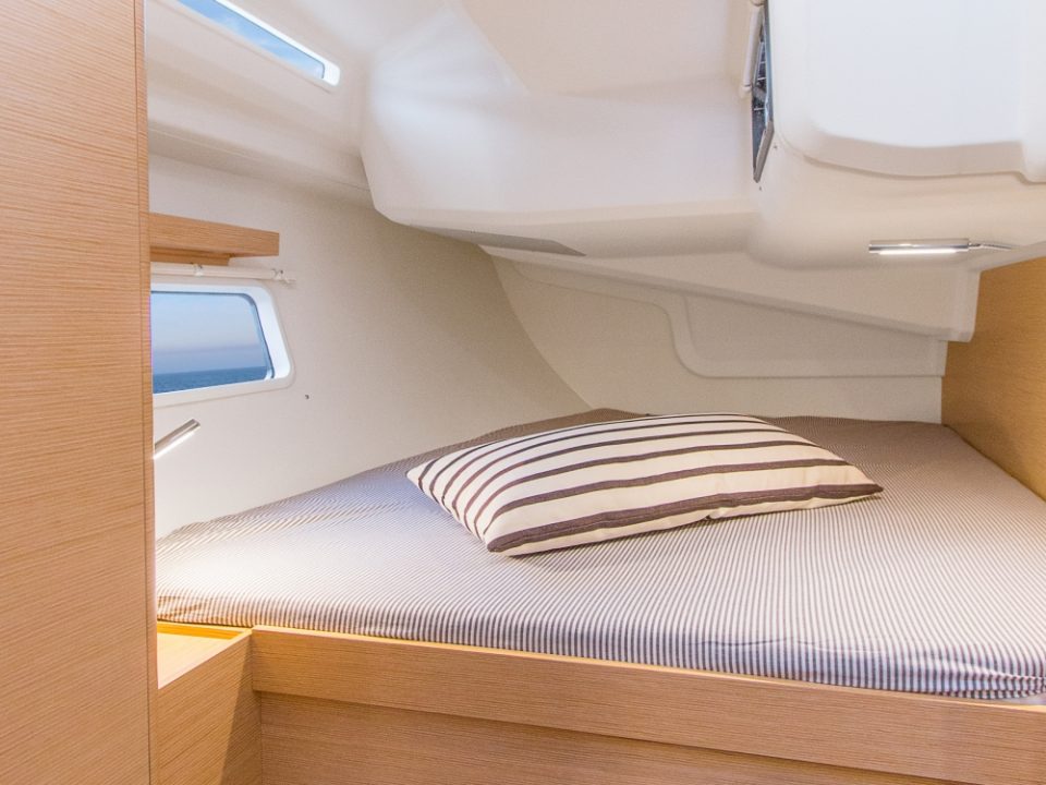 hanse 418 cabin